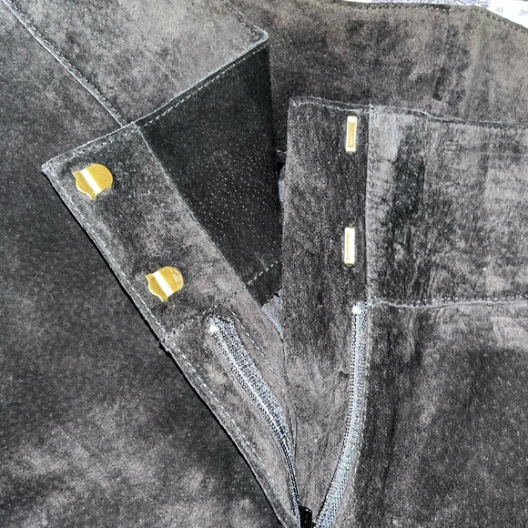 Bebè Black Leather Suede with Embroidered Detail on flared/scalloped  bottoms - Picture 7 of 12